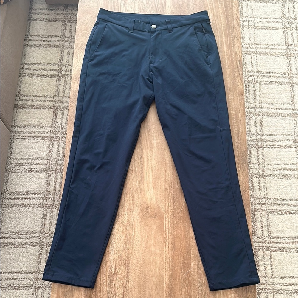 Lululemon Men's commission Navy Pants
